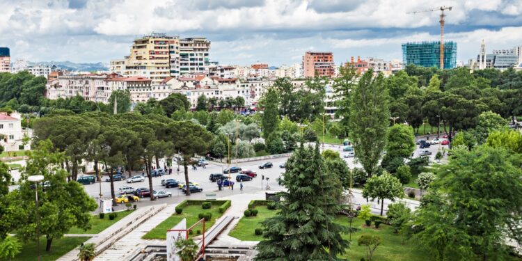 Rritje e interesave pezullon rritjen e çmimeve të ndërtimeve