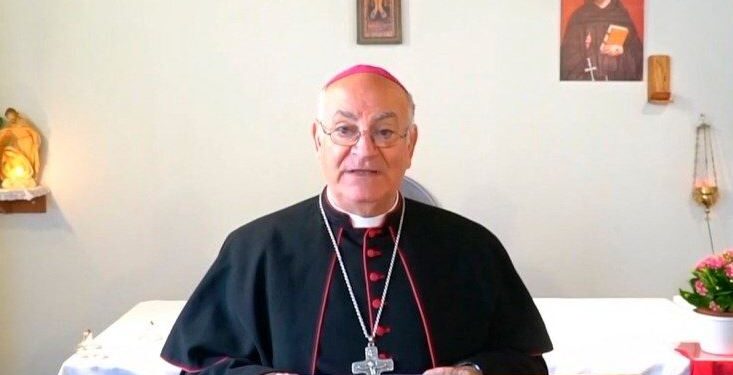 Urimi për Pashkët, Imzot Massafra: Mos lejoni askënd të na e rrëmbejë shpresën