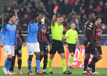 Milani merr fitoren në San Siro ndaj Napolit