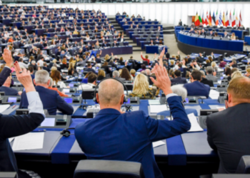 Votimi për liberalizimin e vizave për qytetarët e Kosovës nis sot. Nesër nënshkruhet dokumentacioni ligjor