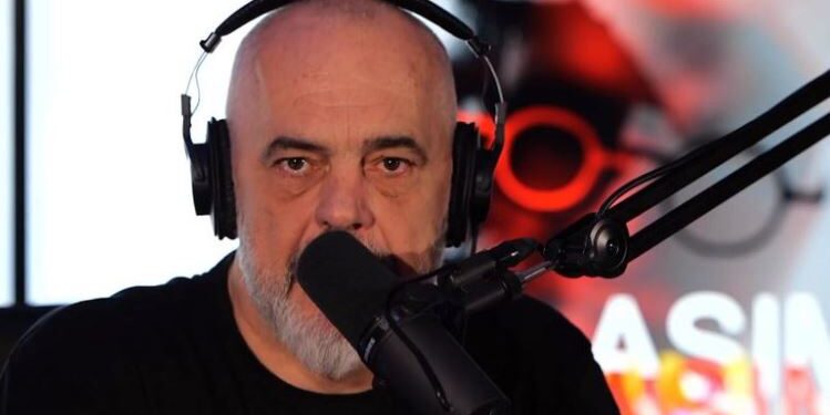 Tentativë e re në fushën e medias nga Edi Rama, kësaj here me podcastin e tij