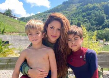 Shakira në telashe, babai i Pique urdhër për t’u larguar nga shtëpia