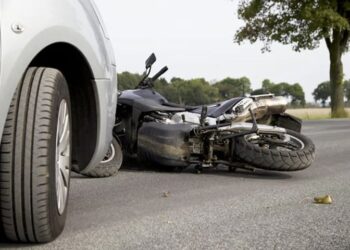 Aksident i rëndë në aksin Rrogozhinë-Lushnje, humb jetën 50-vjeçari