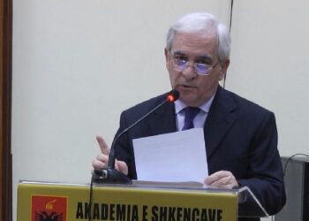 Gjinushi i pa dekretuar në krye të ASH, Gjykata Kushtetuese nuk shqyrton kërkesën e opozitës