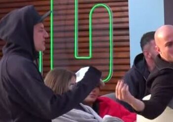 Bledi vë në dyshim seksualitetin e Kristit, shpërthen ky i fundit: “ Ti nuk je burrë “