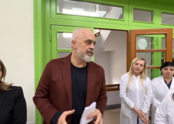 Do rriten pagat dhe pensionet! Qeveria miraton të premten vendimin për “reformën historike”