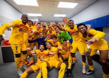 Barcelona shpallet kampione e La Liga