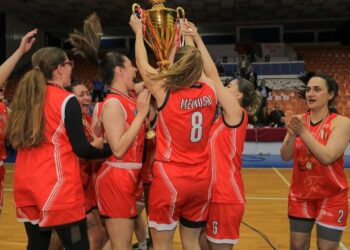 Vajzat e Flamurtarit kampione të Shqipërisë