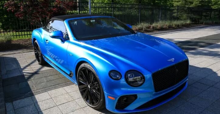 Bently lançon supermakinën Continental GTC Speed