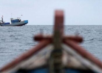 Durrës – Peshkarexha përplaset me “Blue Moon”, shpëton ekuipazhi