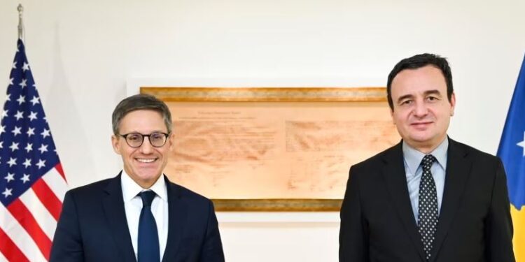 Këshilltari i lartë amerikan, bisedim me Kurtin për zbatimin e Asociacionit