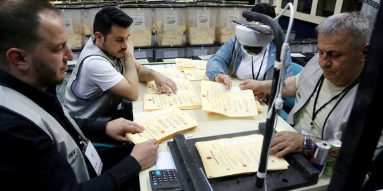 Përfundon numërimi i votave për Këshillin Bashkiak në Elbasan