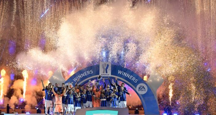 Zikaltërit shpallen kampionët e Kupës së Italisë, Martinez mbreti i mbrëmjes