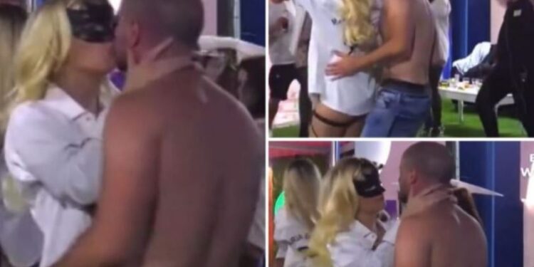 Tërbohet Kristi, shkëmben puthje në buzë me balerinën (Video)