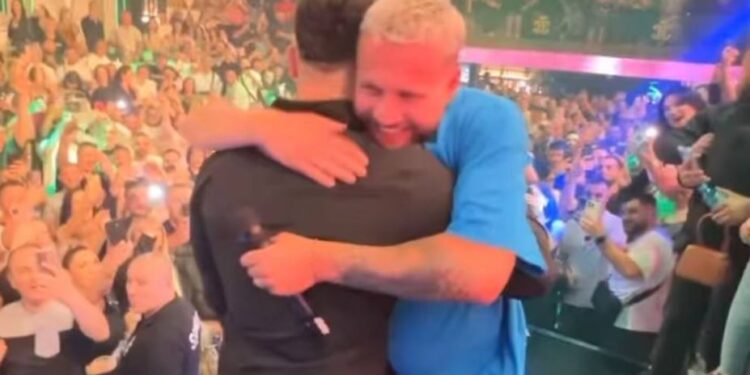 Luizi pjesë e grupit OTR? Ja deklarata e Noizy-t teksa performonin të dy bashkë