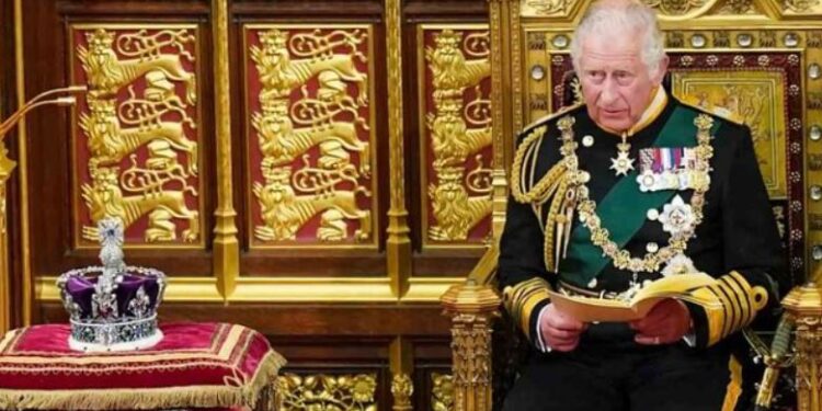 Ngjarje e rrallë historike, Kurorëzohet Mbreti Charles III