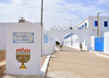 Sulm terrorist në Tunizi – Vriten disa persona në vendin e pelegrinazhit hebre