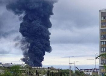 Një sulm me dron dëmton ndërtesën e tubacionit rus të naftës