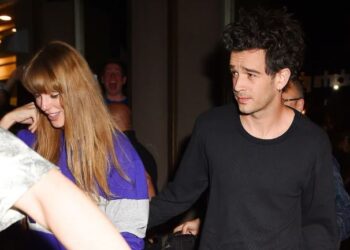 Taylor Swift bën dedikimin e ëmbël për romancën e saj me Matty Healy