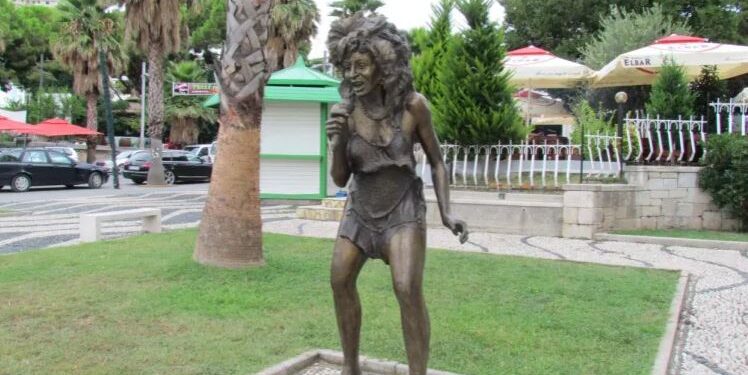 Media prestigjoze Al Jazeera – Si u bë Tina Turner një ikonë e pamundur në Shqipëri?