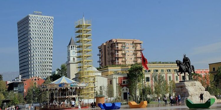 Në shqipëri ka më shumë vdekje se sa lindje, ja sa është përqindja e shtimit të popullsisë në 2023