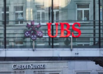 Nis numërimi mbrapsht për marrëveshjen më të madhe bankare mes Credit Suisse dhe UBS Group
