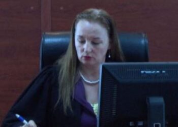 Zbulohet pasuria marramendëse e gjyqtares së Durrësit që i grabitën bizhuteritë