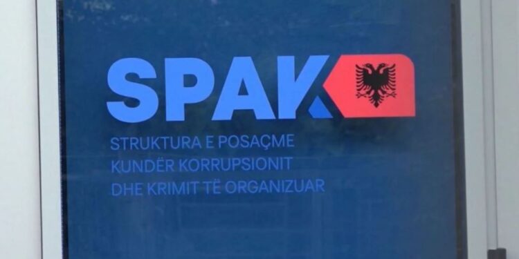 Shpërdoruan detyrën, SPAK vë në pranga Sekretaren e Përgjithshme në Ministrisë e Shëndetësisë si dhe një punonjëse tjetër