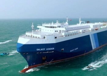 Rebelët Houthi vijojnë sulmet ndaj anijeve në Detin e Kuq!