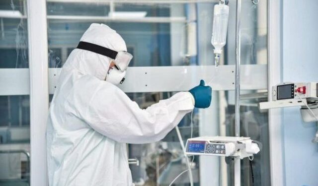 Si kanë ndryshuar simptomat e Covid-19 me variantin e fundit?