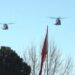 Dy helikopterë britanikë fluturojnë mbi sheshin “Skënderbej”