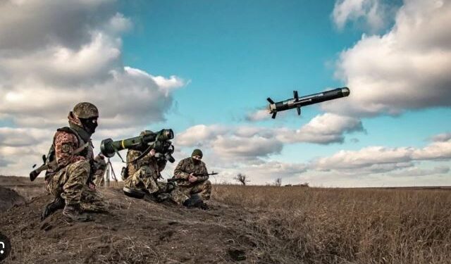 Eksperti gjerman: Shitja e raketave amerikane për Kosovën është mesazh për Serbinë