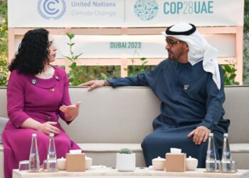 Emiratet e Bashkuara Arabe heqin vizat për qytetarët e Kosovës