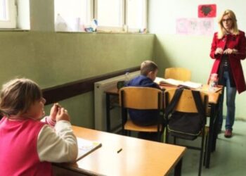 “Boshatisen” shkollat e Shqipërisë! Në 4 vjet janë rreth 56 mijë nxënës më pak