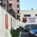 Shkuan për të neutralizuar disa persona në një familje në Lezhë, plagoset efektivi