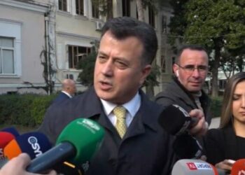 “Nikolla u largua me ambulancë”/ Noka paralajmëron: Linda dhe të tjerë s’do të gjejnë paqe, as në shtëpitë e tyre