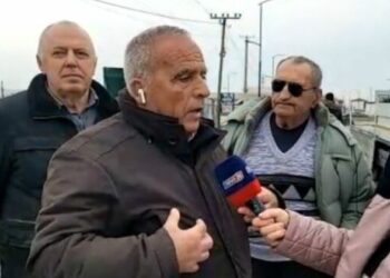 Protestë te mbikalimi i Fllakës, banorët kundër rrugës së re: Në shtëpi duhet të shkojmë me helikopter!