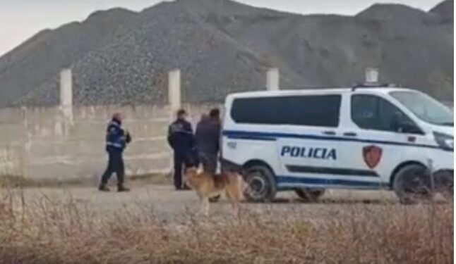 U vra në vendin e punës, ky është ekonomisti në Kurbin (Foto)