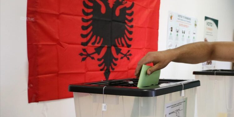 Freedom House: Mungesa e transparencës dhe qeverisja jofunksionale, shqetësim në Shqipëri.