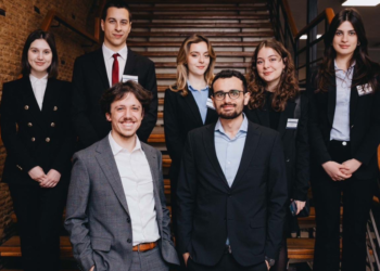 Sukses i jashtëzakonshëm i studentëve të Fakultetit Juridik, në mesin e 3 ekipeve me të mira në botë