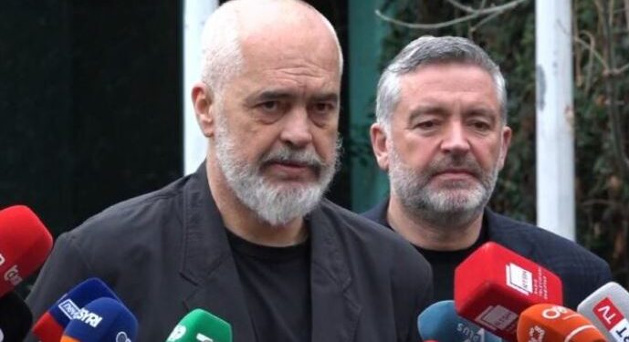 Rama tregon objektivin e PS për anëtarësimet dhe ‘nis fushatën’: Deri në qershor…