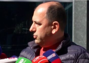 “Nuk isha në dijeni të hetimit”/ Leonard Hide: Jam gati të heq dorë nga posti për t’u