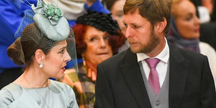 Video-skandali i kalon kufijtë, media britanike: Princ Leka dhe Elia Zaharia trondisin Shqipërinë pasi një…