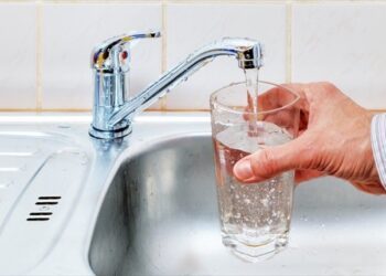 Do të shtrenjtohet me 12-50% çmimi i ujit  për familjarët në tre bashki