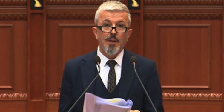 KLP reagon për sulmin e Metës ndaj kreut të SPAK: Dënojmë çdo veprim fyes dhe intimidues ndaj prokurorëve