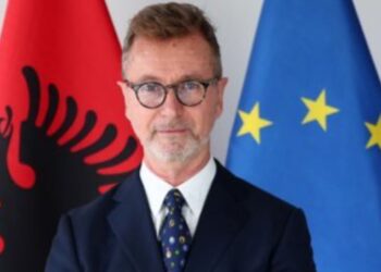 Kërcënimet e Metës ndaj SPAK, ambasadori i BE: Sulmet ndaj gjyqësorit nuk kanë vend në demokraci
