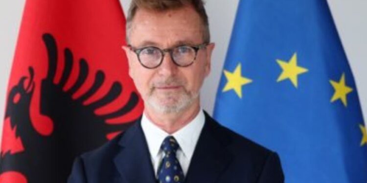 Kërcënimet e Metës ndaj SPAK, ambasadori i BE: Sulmet ndaj gjyqësorit nuk kanë vend në demokraci