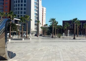 Durrësi, qyteti më i nxehtë i Ballkanit deri më 2040, shkak betoni dhe ndërtimet