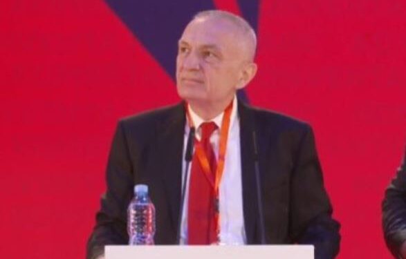 Meta thumbon Bashën: Nuk fitohet duke fjetur gjumë, as duke shumëzuar 7×7=42