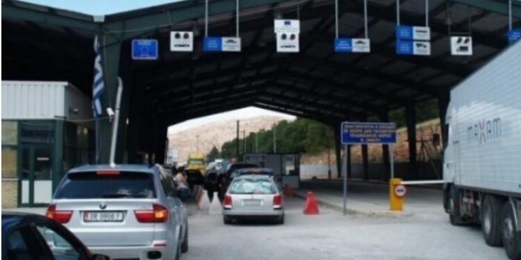 Nga sot të gjitha pikat kufitare me Greqinë të hapura, në Kapshticë rikthehet normaliteti